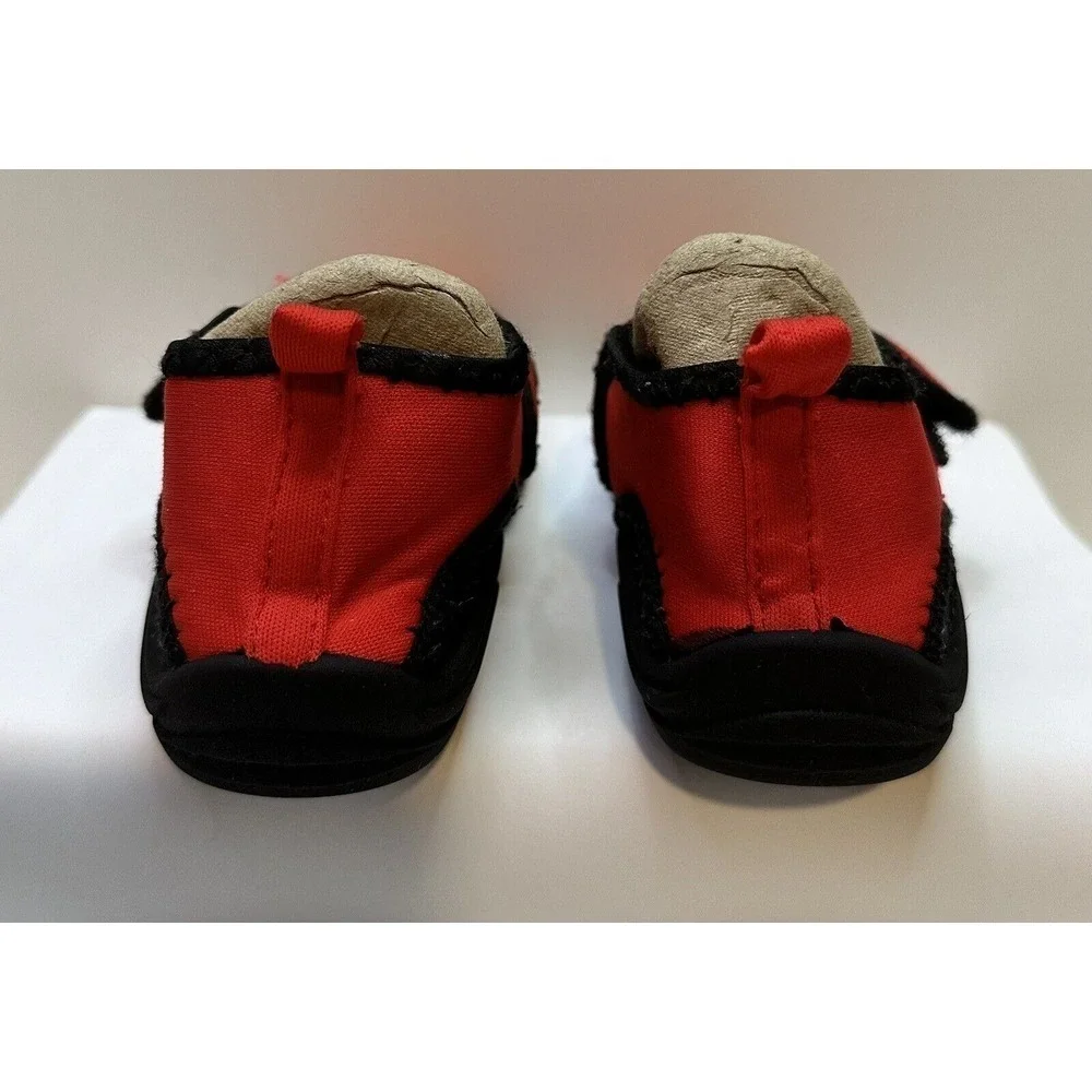 Disney Pixar Lightning water shoes‎ Pre Owned! Size 8